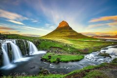 kirkjufellsfoss waterfall